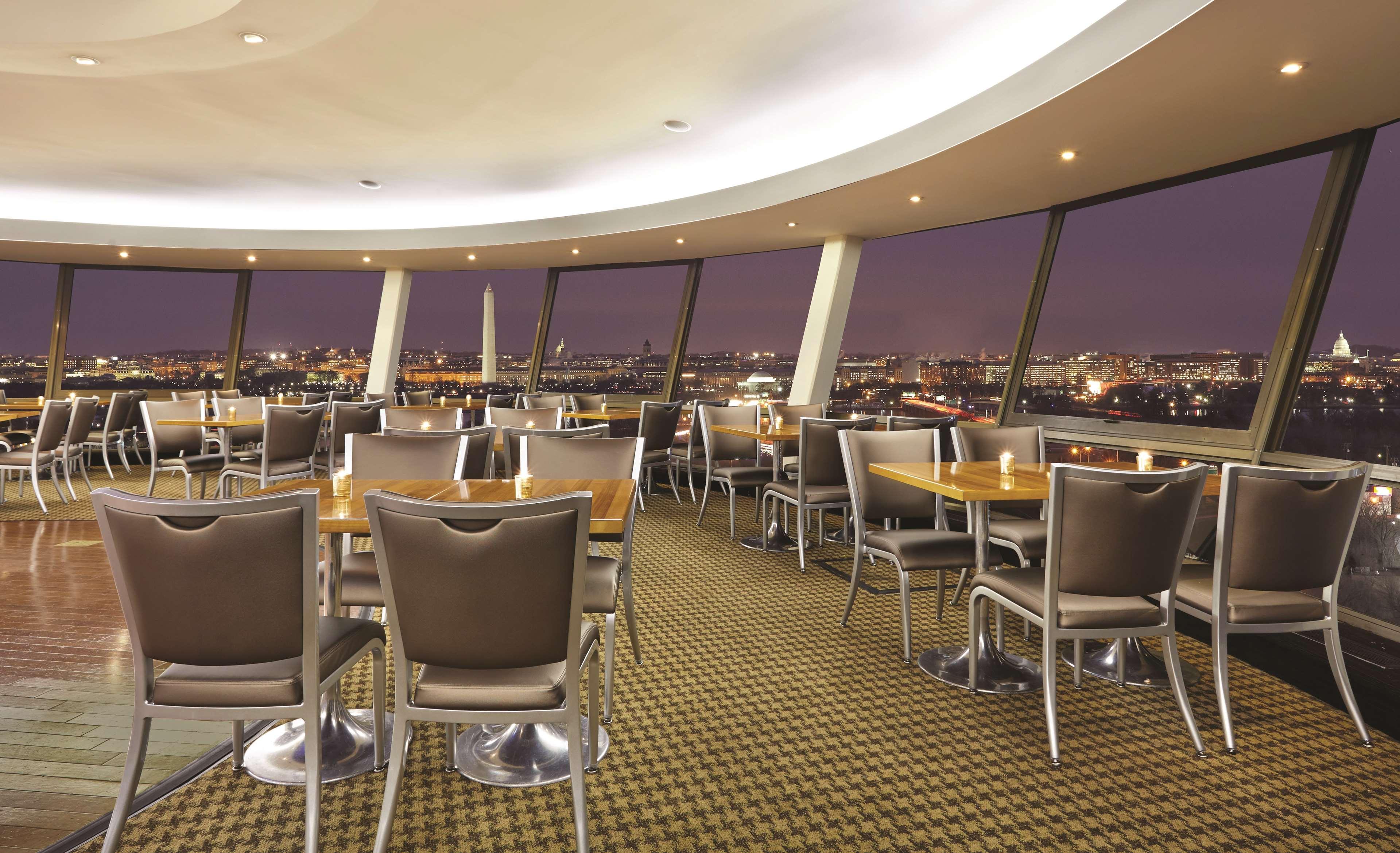 Doubletree By Hilton Washington Dc - Crystal City Арлингтон Экстерьер фото