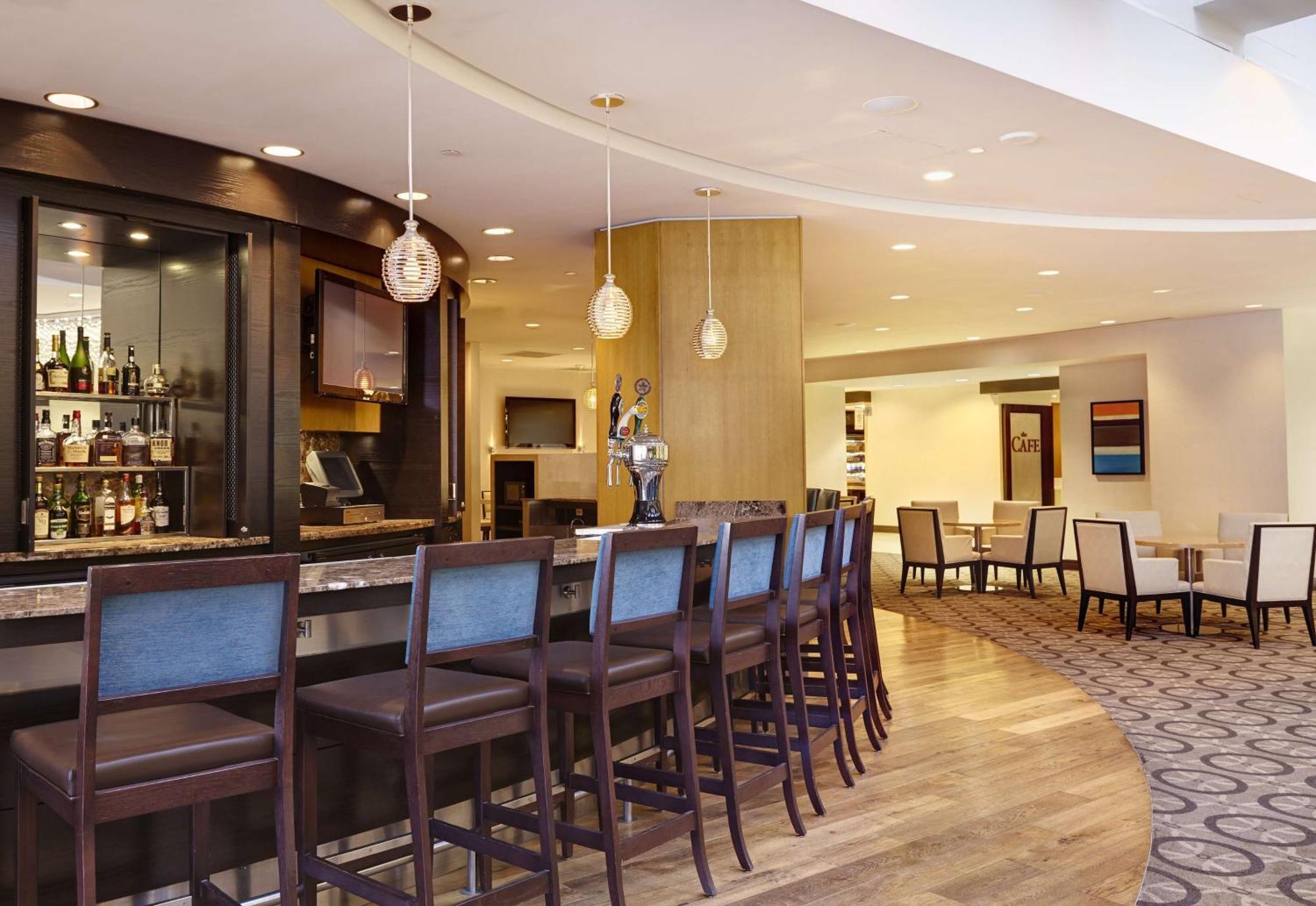 Doubletree By Hilton Washington Dc - Crystal City Арлингтон Экстерьер фото