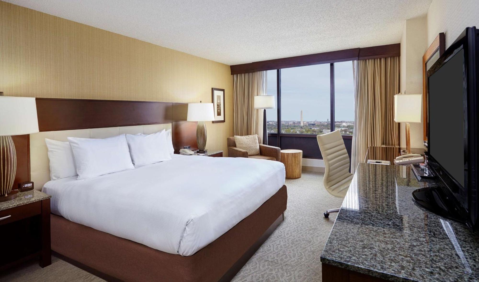 Doubletree By Hilton Washington Dc - Crystal City Арлингтон Экстерьер фото